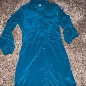 Mid-knee length dress with draw string waist